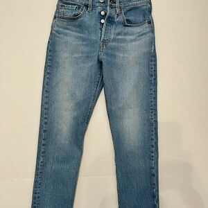 Levi's 501 Skinny Jeans in Classic Blue